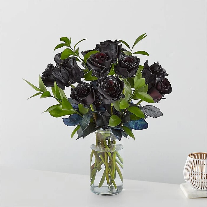 Black Roses Arranged